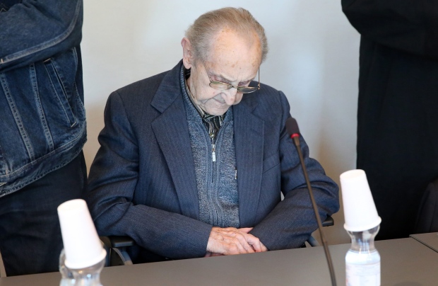 Trial of SS Medic Who Served at Auschwitz Begins in Germany