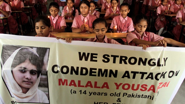 Indian students pray for Malala Yousufzai