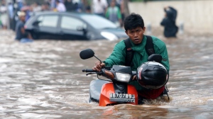 Jakarta Indonesia flood seasonal rains