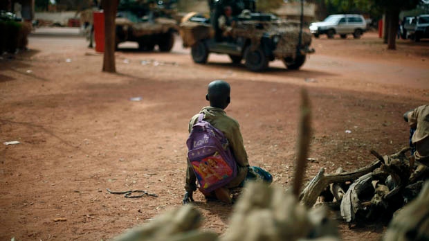 Mali France soldiers push toward Islamist-held Gao