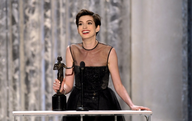 Anne Hathaway wins Screen Actors Guild award 