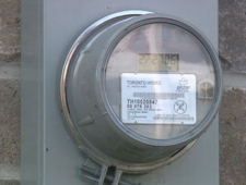 Smart-meter pricing offers a lower rate for off-peak electricity use.