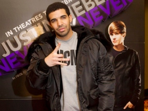 Rapper Drake poses prior to the screening of the new film "Justin Bieber: Never Say Never" in Toronto on Tuesday, Feb. 1, 2011. (THE CANADIAN PRESS/Darren Calabrese)