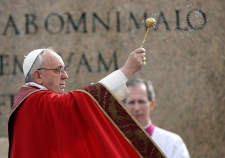 Pope Francis Palm Sunday mass Vatican
