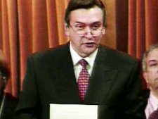 Liberal Sen. Raymond Lavigne is seen in 2006.