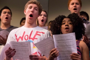 Mississauga students sing with Rolling Stones