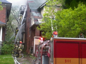 Firefighters battle a blaze at an abandoned home on Oakmount Road on Wednesday, May 25, 2011. (CP24/Cam Woolley)