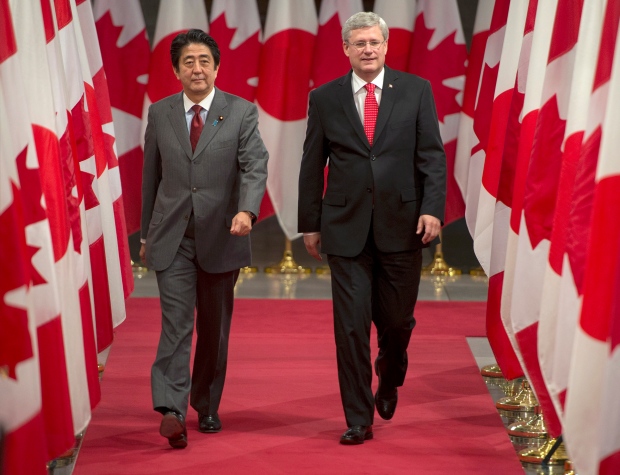 Stephen Harper, Shinzo Abe meet in Ottawa