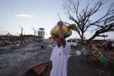 Canada Philippines Typhoon Haiyan support