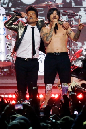 Super Bowl Halftime Show Bruno Mars Chili Peppers