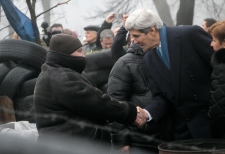 John Kerry visits Ukraine