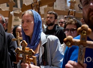 Christians mark Good Friday in Jerusalem