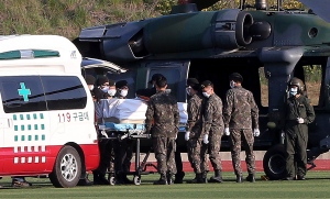 Death toll rises in South Korea ferry disaster