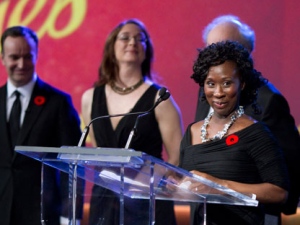 Esi Edugyan accepts the Scotiabank Giller Prize award for the book Half-Blood Blues in Toronto on Tuesday Nov. 8, 2011. (THE CANADIAN PRESS/Chris Young)