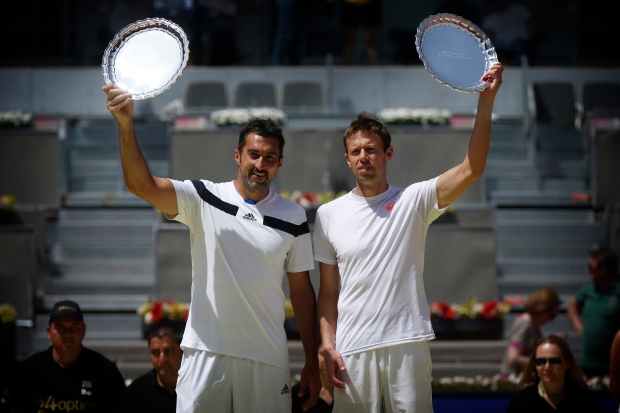 Nestor, Zimonjic win Madrid Masters for 2nd time