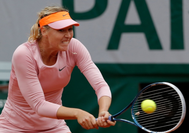Sharapova cruises into 2nd round at French Open