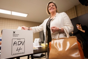 Coalition talk dominates Ontario election trail