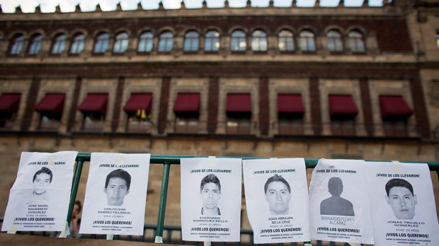 Mexico, Iguala, mass graves