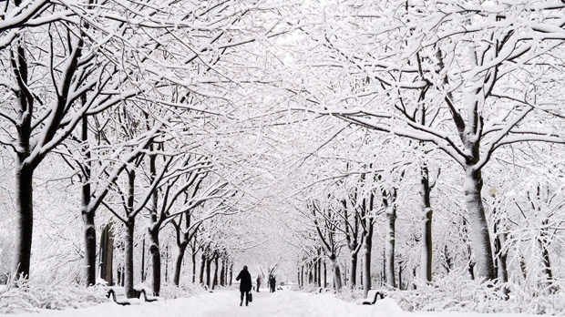 snow file photo, winter weather, montreal snow