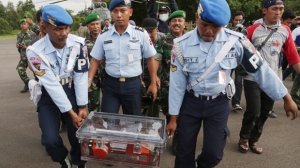 AirAsia Filght 8501, indonesia plane crash
