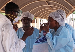 Mali, Ebola