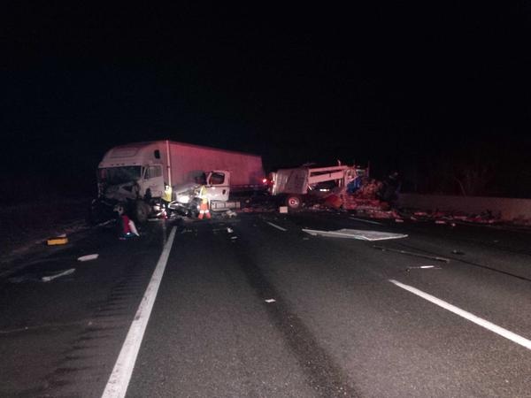 Newcastle crash, Newtonville, highway 401