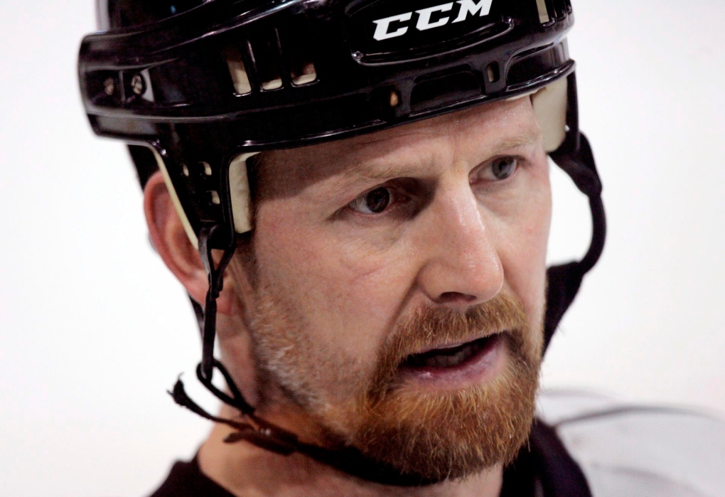 Former Penguin Gary Roberts to Join UPMC Lemieux Sports Complex