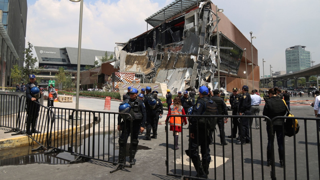 Mexico officials: roof garden may have caused mall collapse