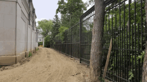 Drake fence