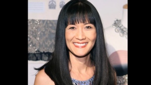 Suzanne Whang 