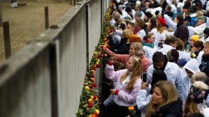 Berlin Wall, commemoration
