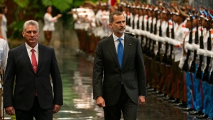 Miguel Diaz-Canel and King Felipe 