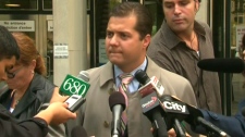 Toronto Police Service Det.-Sgt. Steve Ryan speaks to reporters outside the courthouse in Toronto, Monday, Sept. 28, 2009.