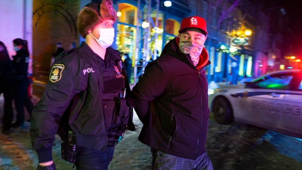 Quebec curfew