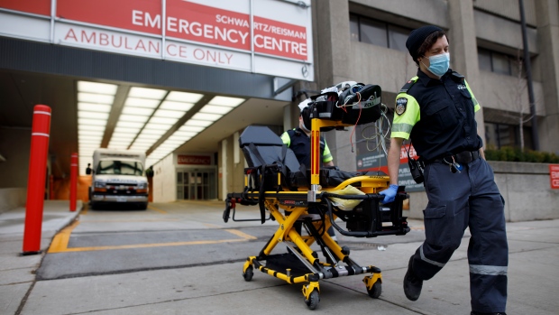 paramedics, emergency, Mount, Sinai, Hospital, 