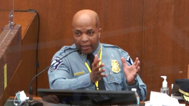 minneapolis-police-chief-kneeling-on-george-floyd-s-neck-violated-policy