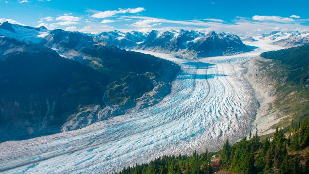Klinaklini glacier 