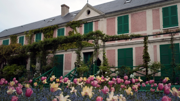 Monet, garden, 