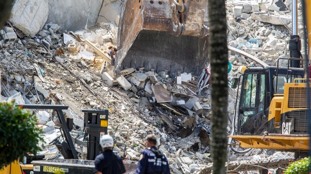 Familia: última víctima identificada en el colapso de un edificio de apartamentos en Florida