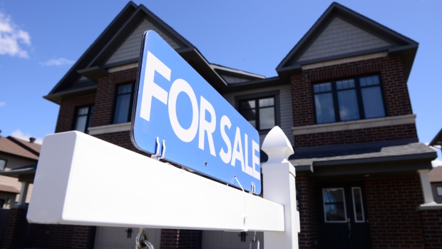 Toronto home prices fell by nearly $10K on average in November as higher borrow costs continued to weigh on market