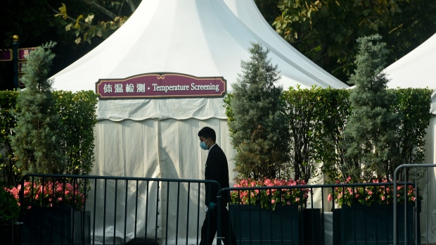Shanghai Disneyland closes as virus rises, Shenzhen reopens - CP24 Toronto's Breaking News