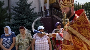 Archpriest Oleksandr Kondratyuk in Donetsk