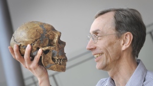 This photo provide by the Max-Planck-Gesellschaft shows Swedish scientist Svante Paabo in Leipzig, Germany, April 27, 2010. On Monday, Oct. 3, 2022 the Nobel Prize in physiology or medicine was awarded to Swedish scientist Svante Paabo for his discoveries on human evolution. (Frank Vinken for Max-Planck-Gesellschaft via AP)