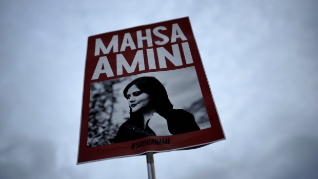 Mahsa Amini placard