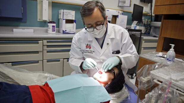 Expanding Access to Dental Care: A New Benefit for Low- and Middle-Income Families in Canada