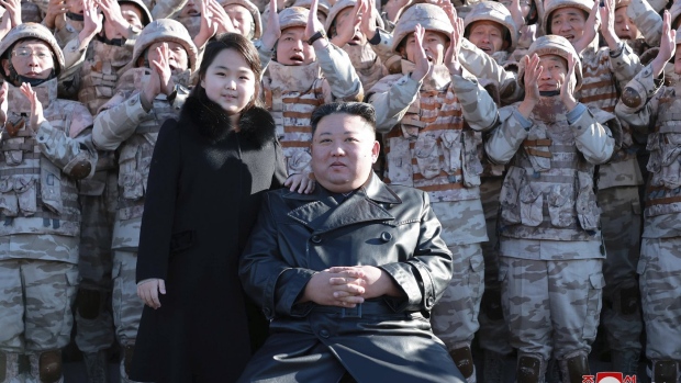 Kim Jong Un and daughter 