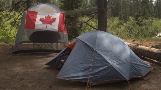 Campers with a Canadian flag