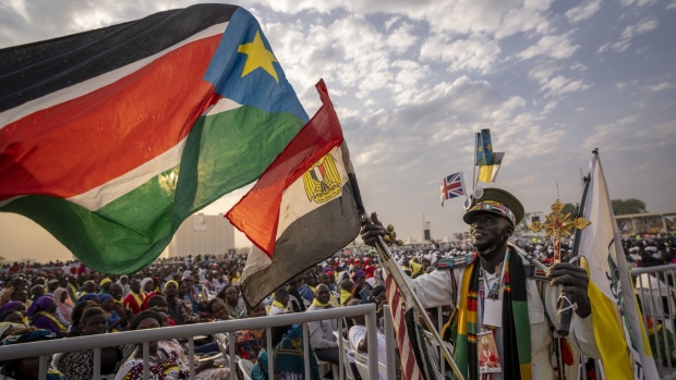 await arrival of Pope Francis in South Sudan