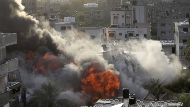 explosion Israeli airstrike in Gaza