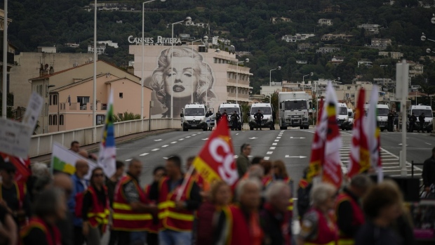 French union demonstrators in Cannes